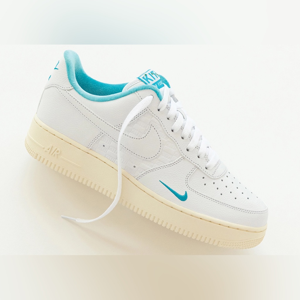 Brand New Nike Air Force I Low Kith Hawaii